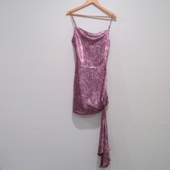 Cinq a Sept NWT Ryder Paisley Satin Mini D… - Picture 4 of 15